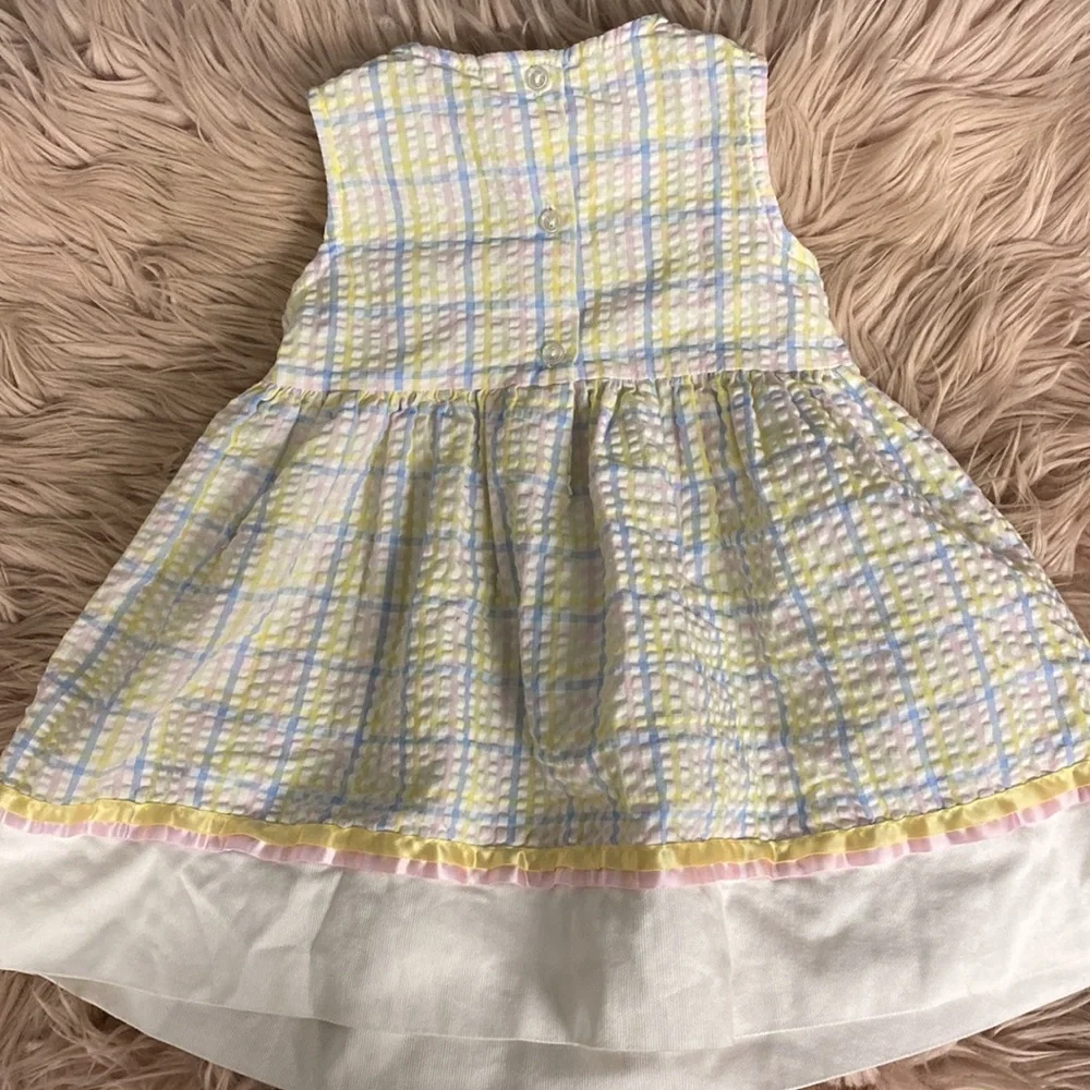 Beautiful Spring/Easter Dress - Picture 4 of 5